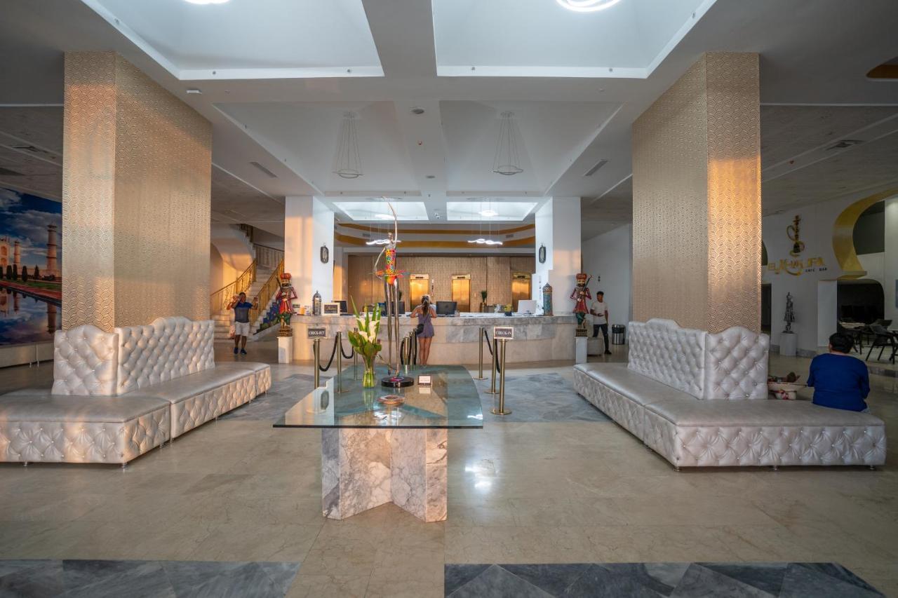 Hotel Cartagena Dubai Экстерьер фото